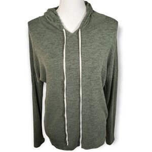 WINDSOR ARMY GREEN HOODIE W/CROCHET BACK SZ. M/L EUC